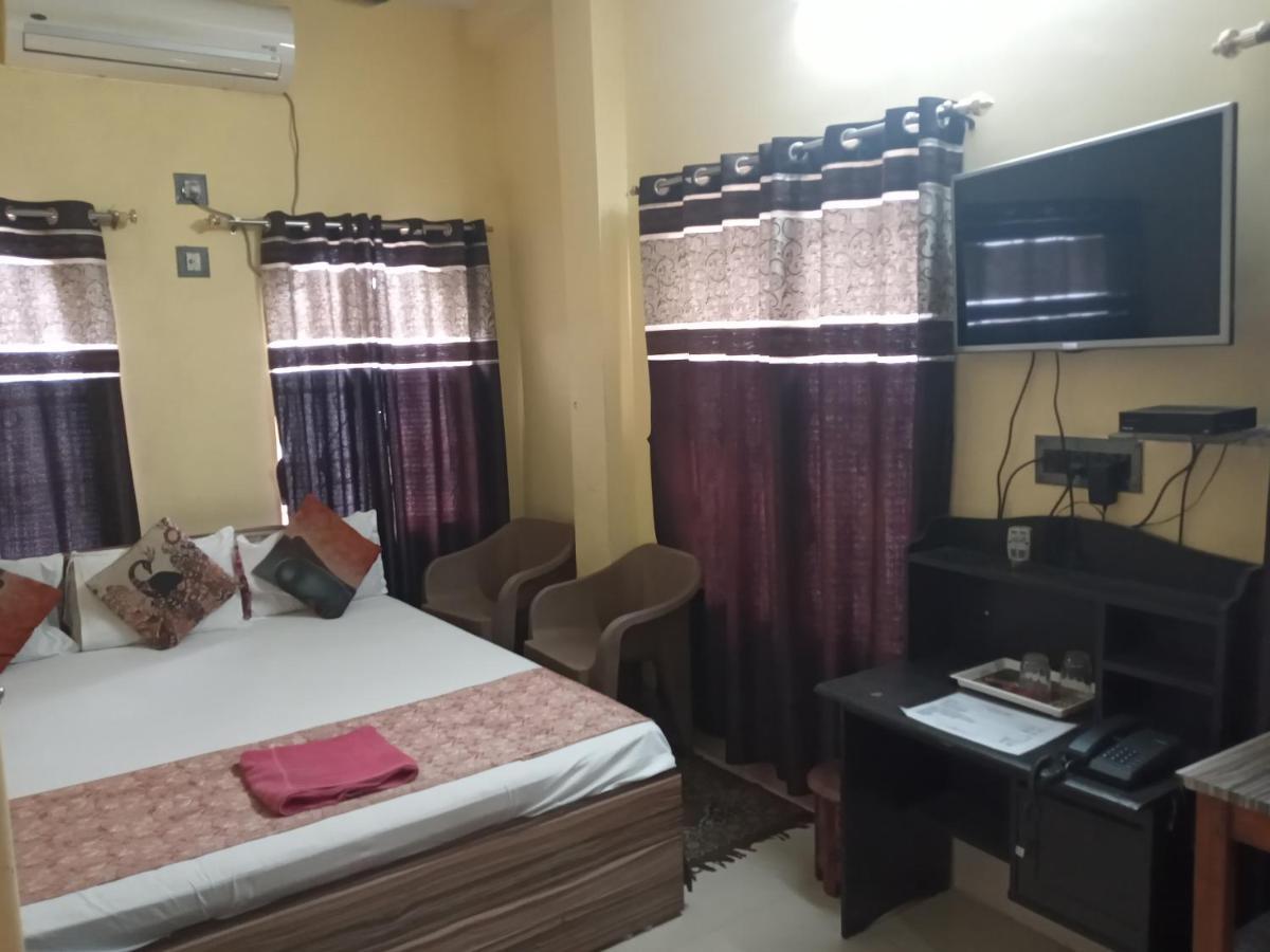 Hotel Royale Kolkata Bagian luar foto