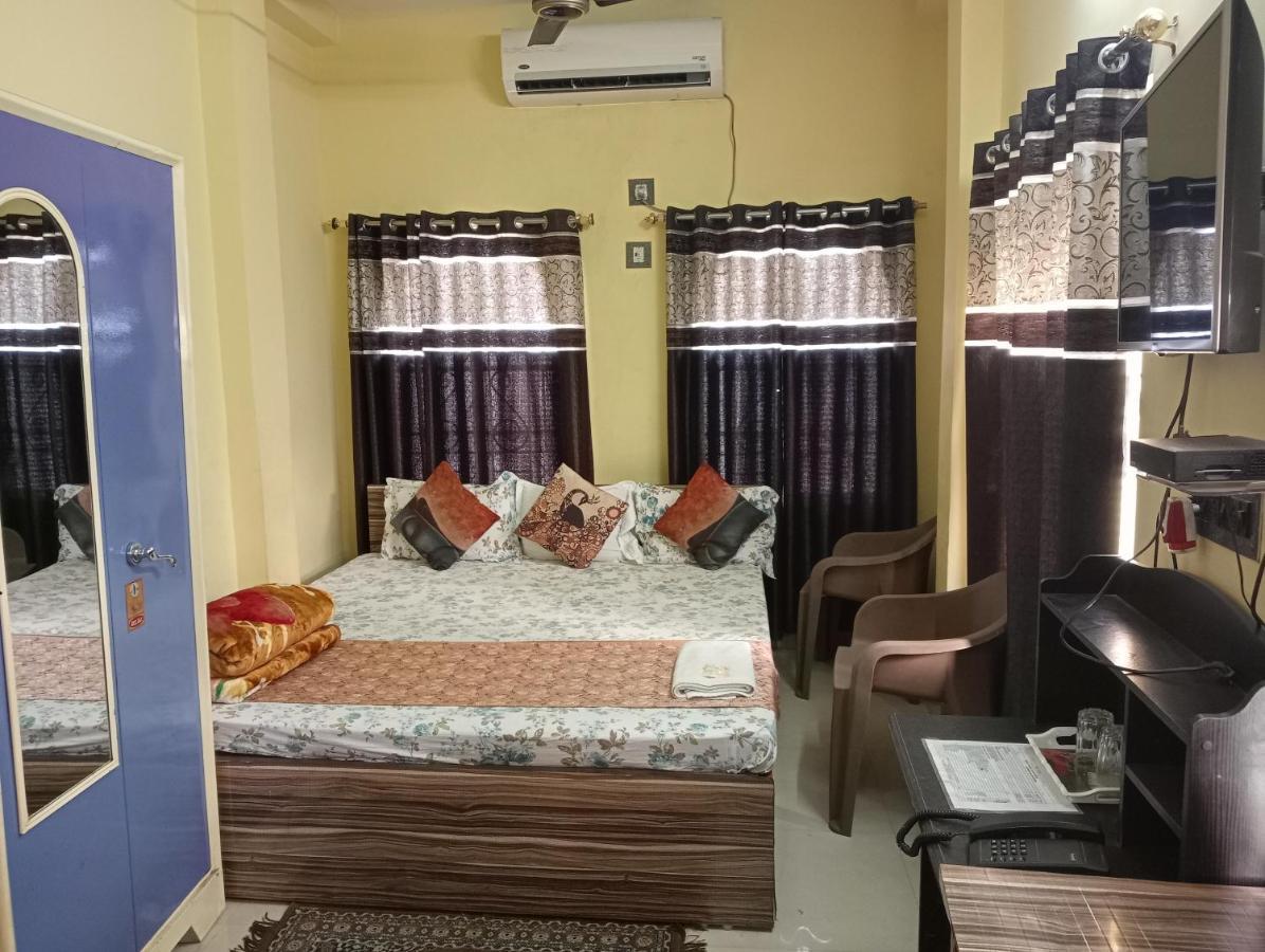 Hotel Royale Kolkata Bagian luar foto