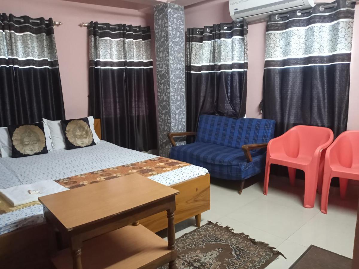 Hotel Royale Kolkata Bagian luar foto