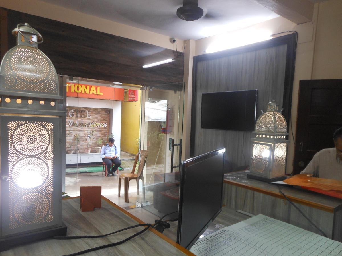 Hotel Royale Kolkata Bagian luar foto
