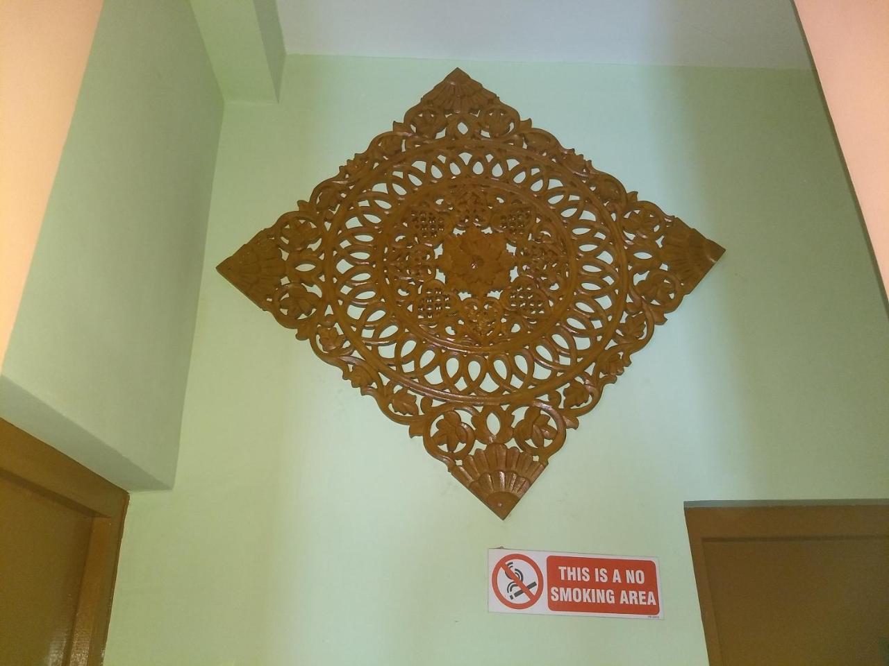 Hotel Royale Kolkata Bagian luar foto